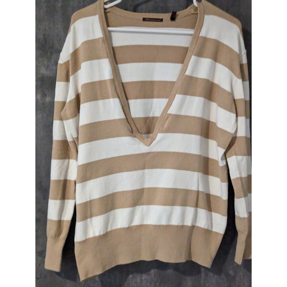 Women's 525 America Striped V-Neck Sweater - Tan and White - Size M - Picture 2 of 10